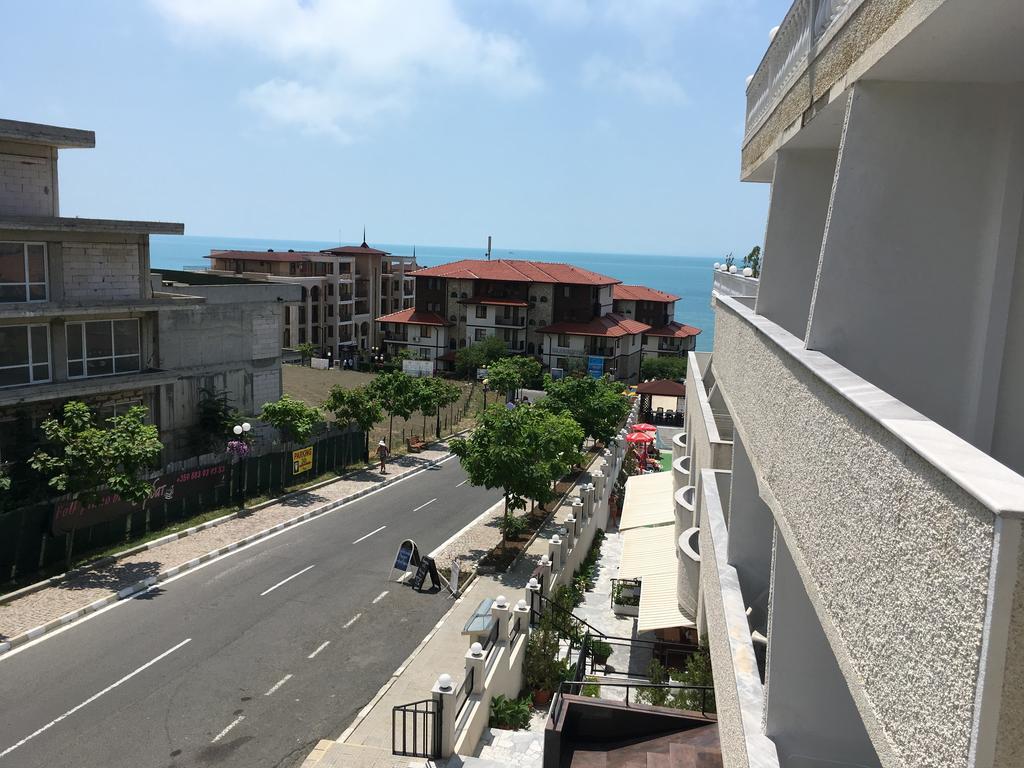 Hotel Corona Sveti Vlas Exterior photo