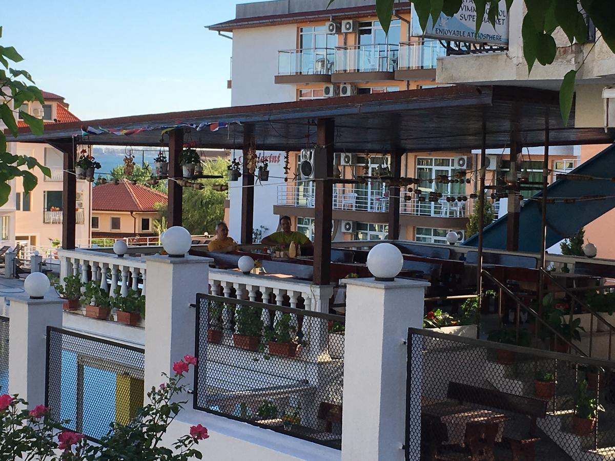 Hotel Corona Sveti Vlas Exterior photo
